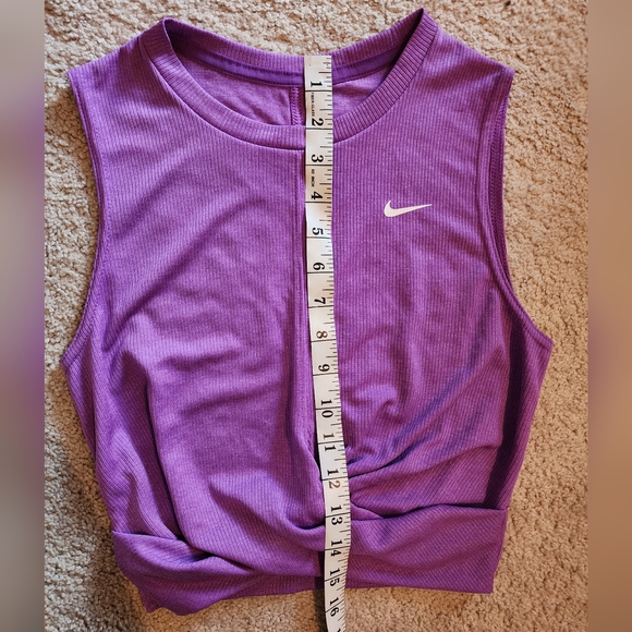 Nike Dri-Fit Cropped Crossover Training Tank - Picture 4 of 4